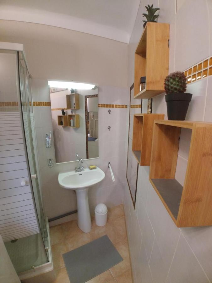 "Studio Ensoleille A Deux Pas Des Plages Avec Sa Grande Terrasse Privee !" Nice Bagian luar foto